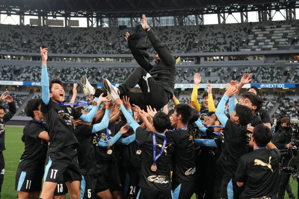 通过不断引 通过不断引