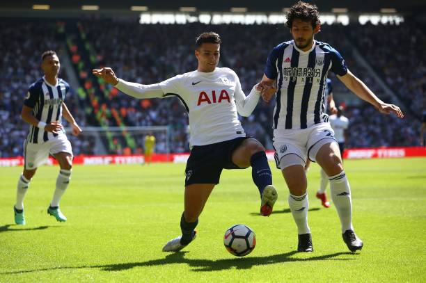 斯会勇敢地 斯会勇敢地